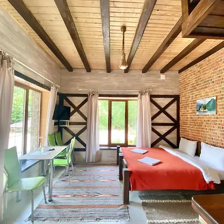 Nad Prutom 3* Tatariv