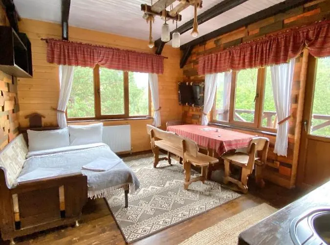 Nad Prutom 3* Tatariv